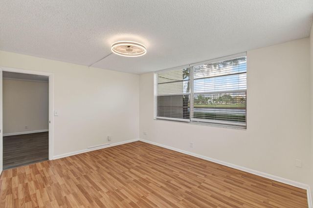 26 Abbey Lane 108, Delray Beach, FL 33446