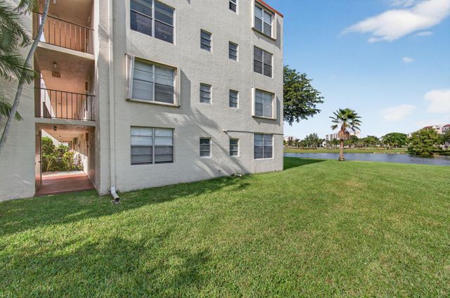 26 Abbey Lane 108, Delray Beach, FL 33446