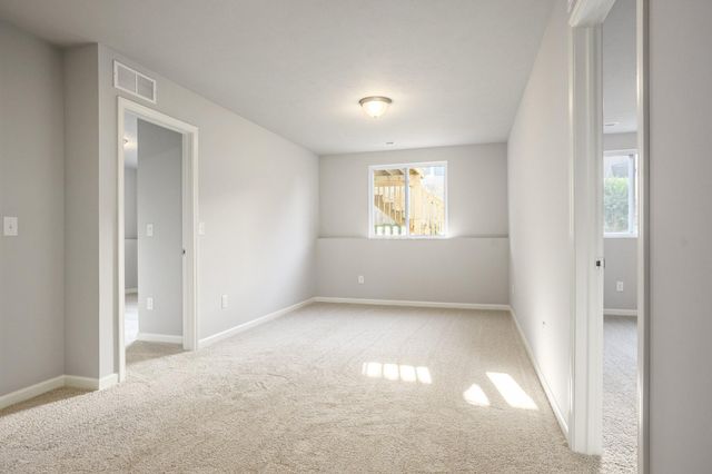 1029 Foxglove Avenue, Vicksburg, MI 49097