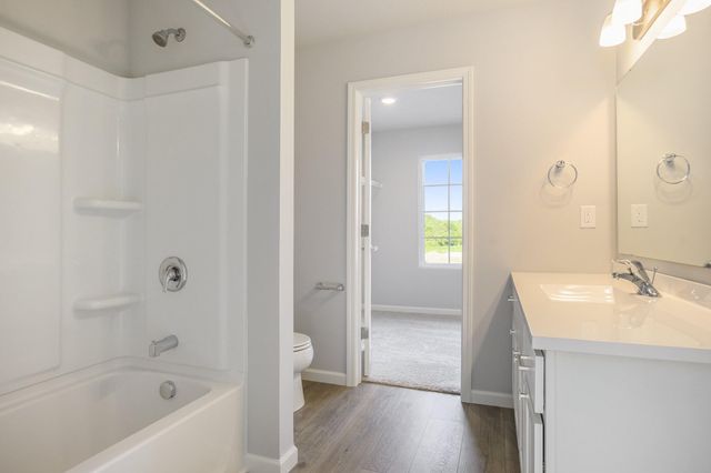 1029 Foxglove Avenue, Vicksburg, MI 49097