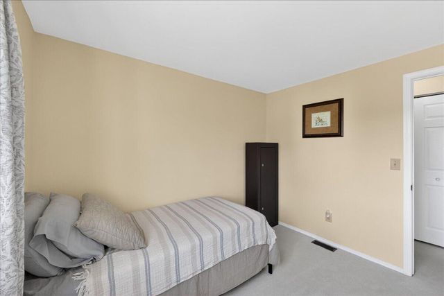 4950 Amberwood Lane, North Charleston, SC 29418