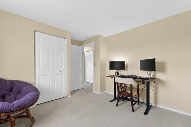 4950 Amberwood Lane, North Charleston, SC 29418