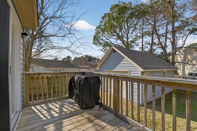 4950 Amberwood Lane, North Charleston, SC 29418