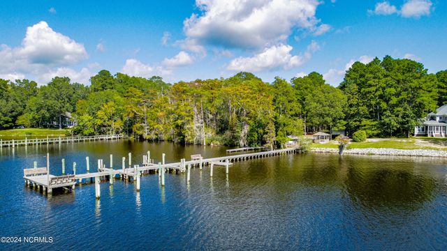 43d Eagles Nest Court, Hertford, NC 27944