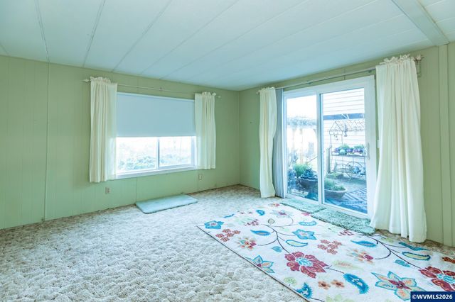 29373 Santiam Terrace Rd, Lebanon, OR 97355