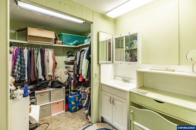 29373 Santiam Terrace Rd, Lebanon, OR 97355