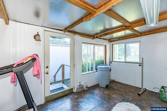 29373 Santiam Terrace Rd, Lebanon, OR 97355