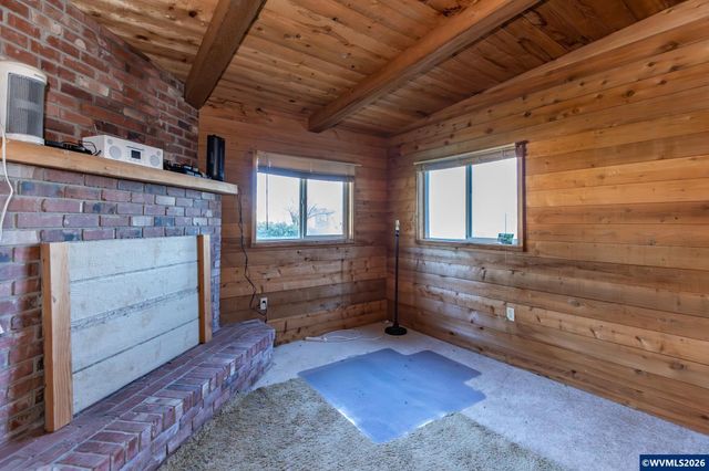 29373 Santiam Terrace Rd, Lebanon, OR 97355