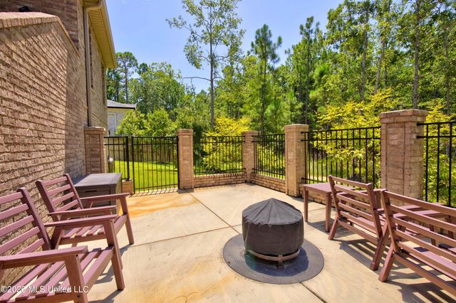 7523 Crooked Stick Drive, Diamondhead, MS 39525