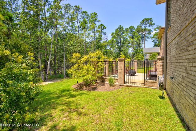 7523 Crooked Stick Drive, Diamondhead, MS 39525