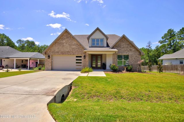 7523 Crooked Stick Drive, Diamondhead, MS 39525
