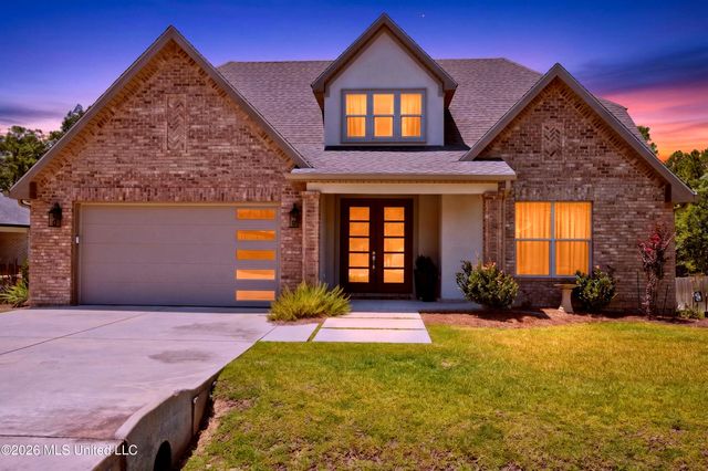 7523 Crooked Stick Drive, Diamondhead, MS 39525
