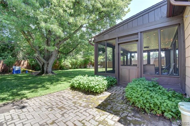 225 Rockdale Drive, Amherst, NY 14228