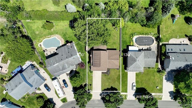 225 Rockdale Drive, Amherst, NY 14228