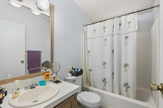 1286 Discovery 16, San Marcos, CA 92078