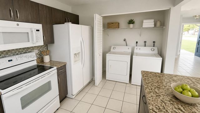 10900 NW 7th St 101, Miami, FL 33172