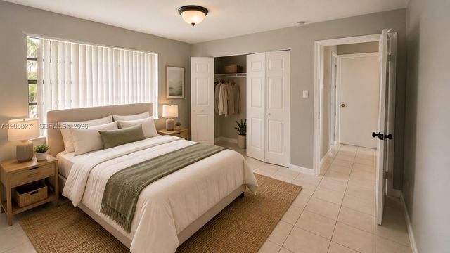 10900 NW 7th St 101, Miami, FL 33172