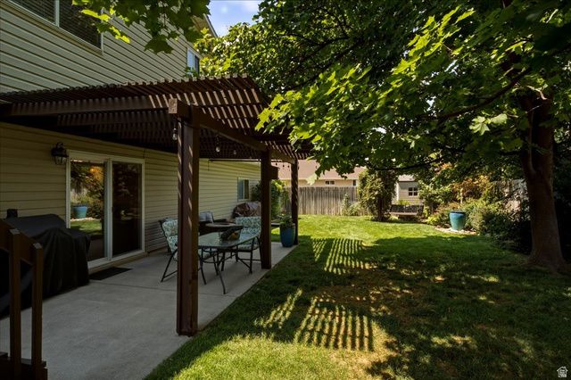 1915 E 1275 N, Layton, UT 84040