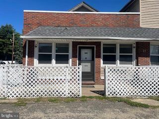 159 CROSS KEYS RD #E, Berlin, NJ 08009
