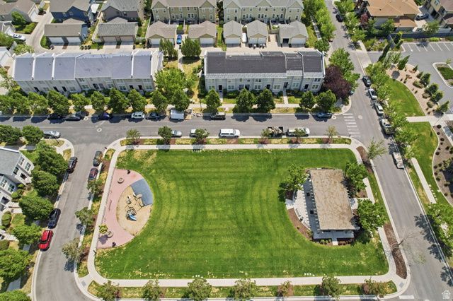 10646 S CAVE RUN LN, South Jordan, UT 84009