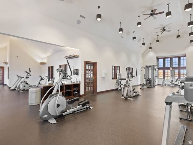10646 S CAVE RUN LN, South Jordan, UT 84009