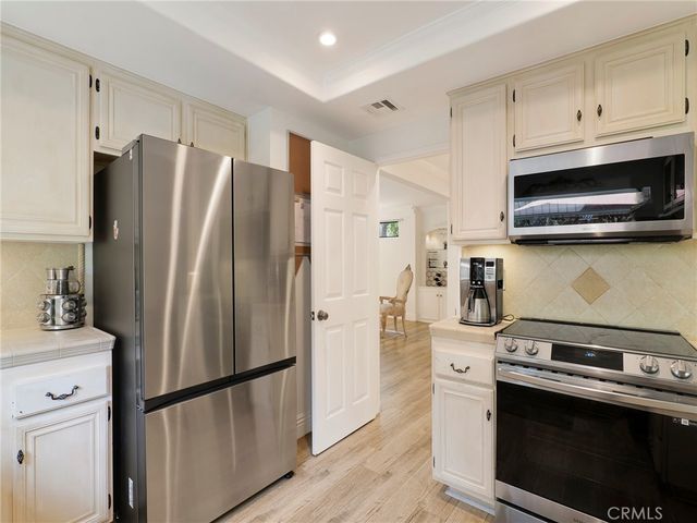 796 N Valley, Westlake Village, CA 91362