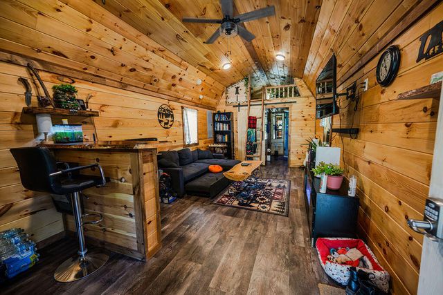 22 Randa Smith Road, Beattyville, KY 41311