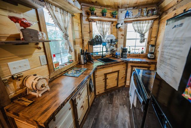 22 Randa Smith Road, Beattyville, KY 41311