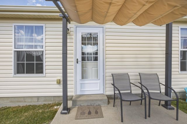 1005 Cedar Ridge Court, Lawrenceburg, KY 40342