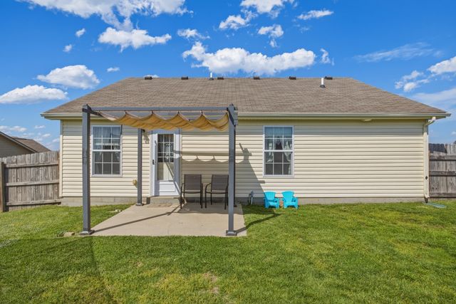 1005 Cedar Ridge Court, Lawrenceburg, KY 40342