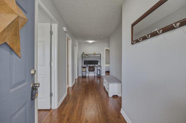 1005 Cedar Ridge Court, Lawrenceburg, KY 40342