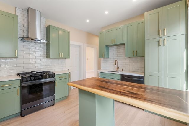 99 Beech Street, Belmont, MA 02478