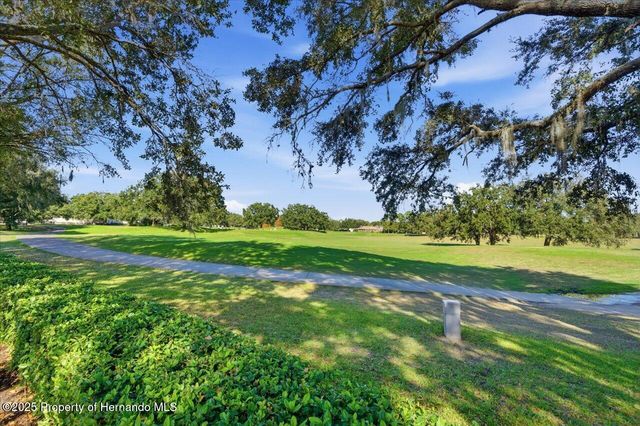 4516 Golf Club Lane, Spring Hill, FL 34609