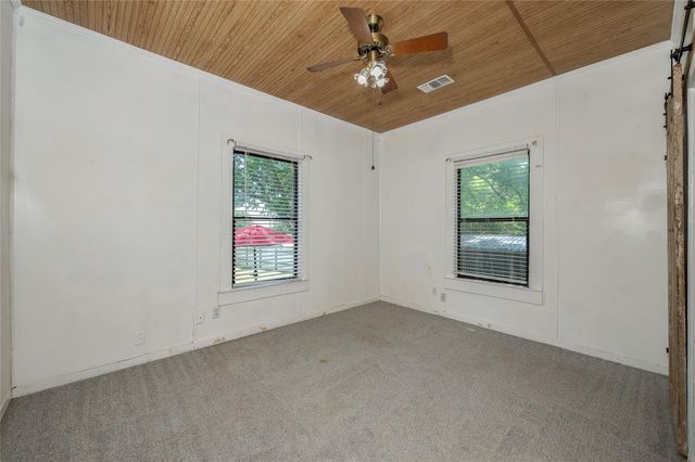 506 N Hill ST, Caldwell, TX 77836