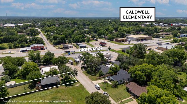 506 N Hill ST, Caldwell, TX 77836