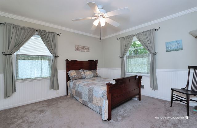 380 Ridge Avenue, Crystal Lake, IL 60014