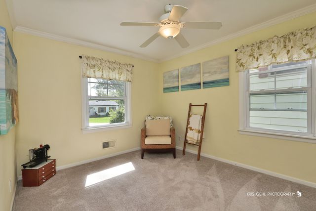 380 Ridge Avenue, Crystal Lake, IL 60014