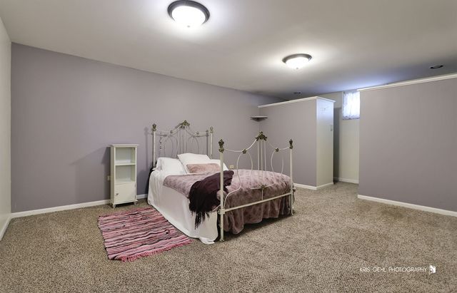 380 Ridge Avenue, Crystal Lake, IL 60014