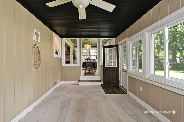 380 Ridge Avenue, Crystal Lake, IL 60014