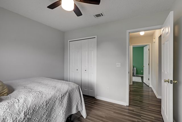 11187 MIKRIS Drive N, Jacksonville, FL 32225