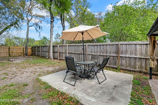 11187 MIKRIS Drive N, Jacksonville, FL 32225