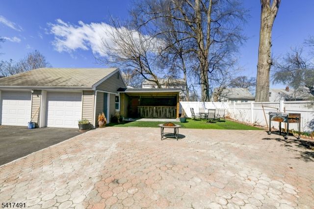 539 Monmouth Ave, Linden City, NJ 07036