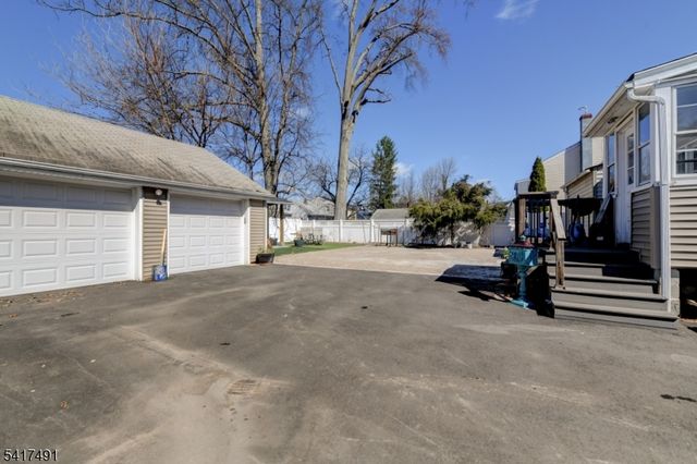 539 Monmouth Ave, Linden City, NJ 07036