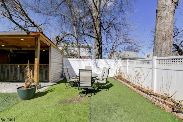 539 Monmouth Ave, Linden City, NJ 07036