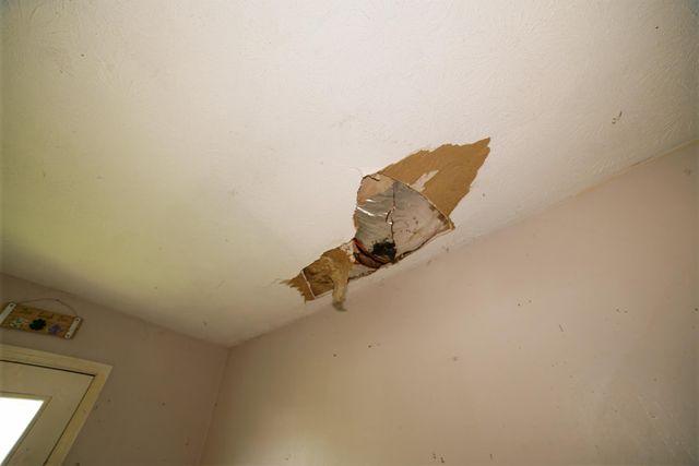 E 332 Prospect ST, Covington, VA 24426