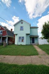 E 332 Prospect ST, Covington, VA 24426