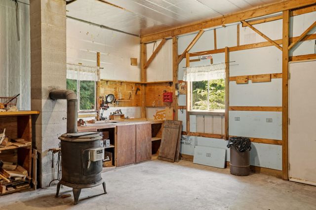 1305 S Gera Road, Blumfield Twp, MI 48734