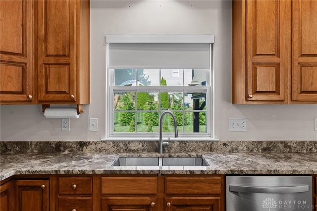 53 Meadows Drive, Springboro, OH 45066