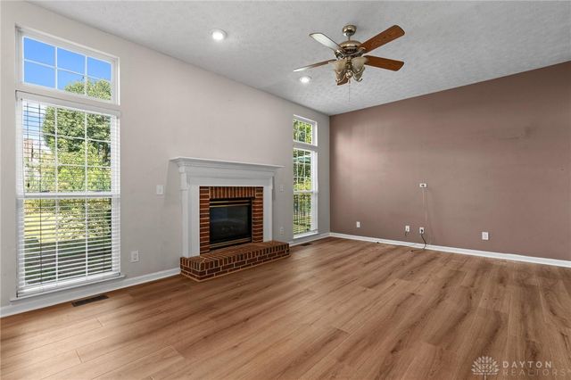 53 Meadows Drive, Springboro, OH 45066