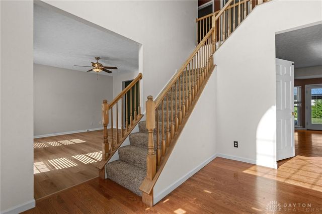 53 Meadows Drive, Springboro, OH 45066